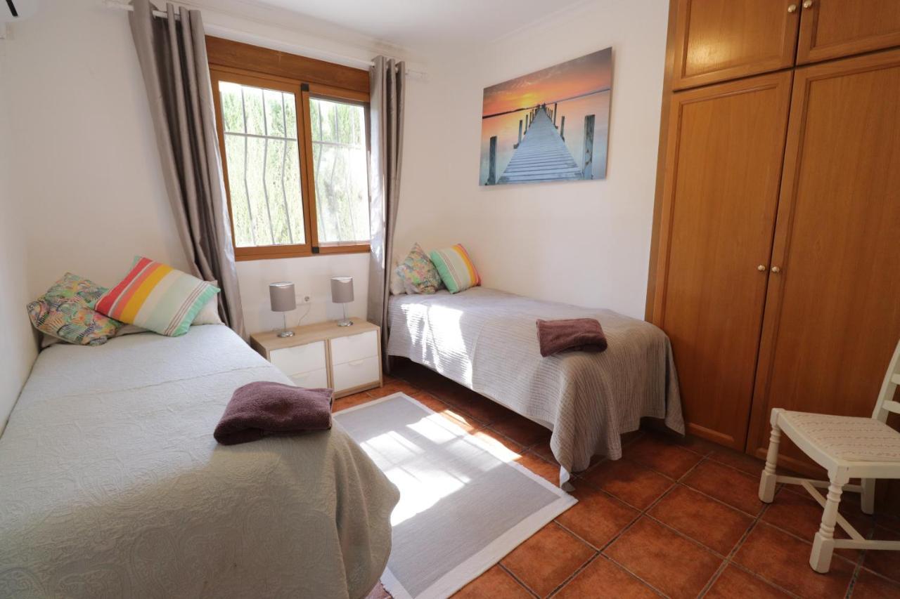 Wonderful Villa, Heated Pool, Near Beautiful Town Alboy Eksteriør billede